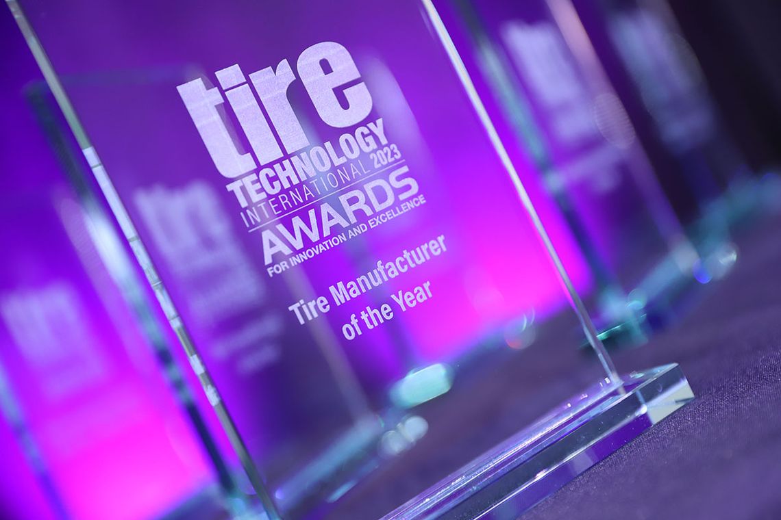 Trophée du meilleur fabricant de l'année décerné par les Tire Technology International Awards 2023.