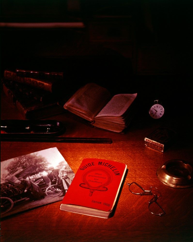 1900 2 premiere edition du guide michelin1000