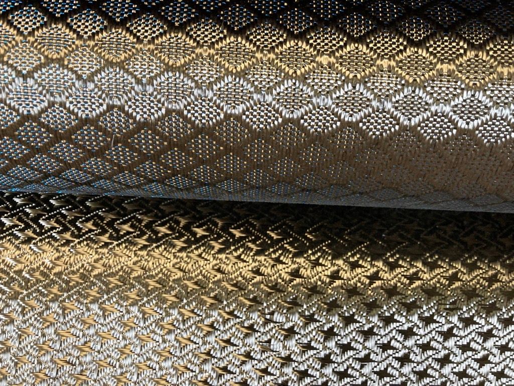Exemple de composite : tissu en fibre de carbone