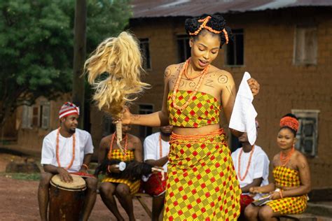  A History of Colombia: A Journey Through Time and Culture - Unveiling the Tapestry of a Vibrant Nation